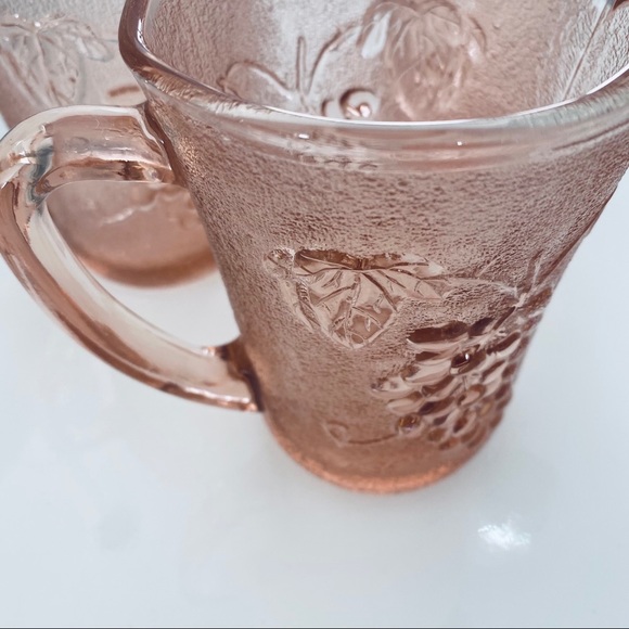 All 3 Pink Depression Glass Small Pitcher Vintage - Picture 5 of 15